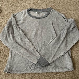 AMERICAN EAGLE CROPPED LONG SLEEVE!